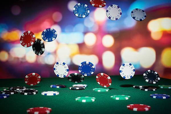 Play Smarter using Poker Online España Gaming Platform