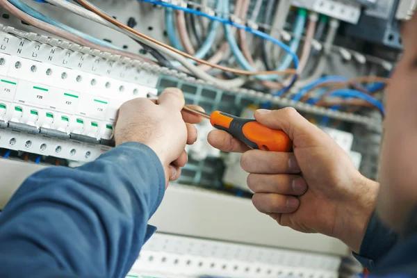 Electrician in Georgetown IN for Reliable Residential and Commercial Electrical Services
